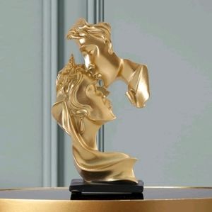 Wuthering Heights Romance Elegant Gold Couple Sculpture